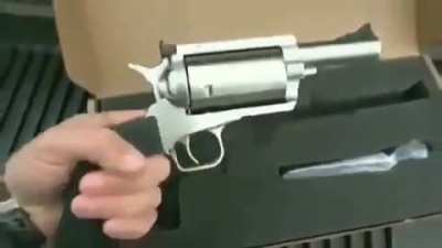 portable sniper, very high critical damage but and uses special bullets