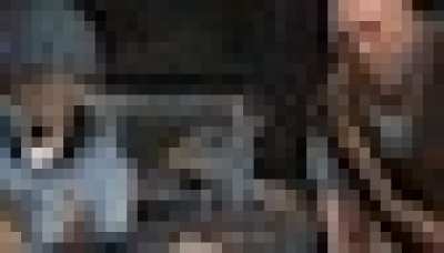 What is the amount of red spies in base?