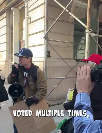 The NYC Courthouse is a circus right now