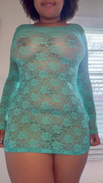 It&rsquo;s up to you whether the dress stays on