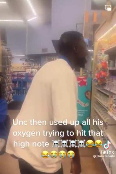 Unc damn near died🤦🏾