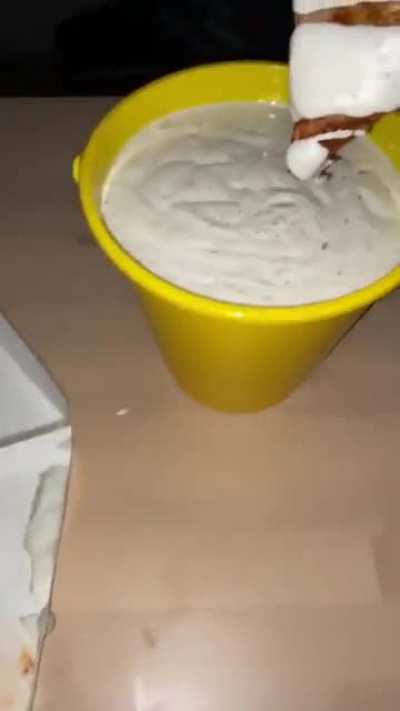 This man just ruined a delicious slice of pizza.