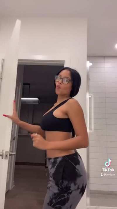 Buss It