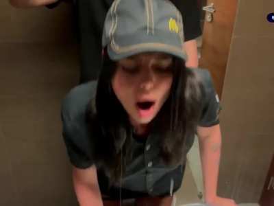 Cute McDonald's employee wants his McSauce on her buns