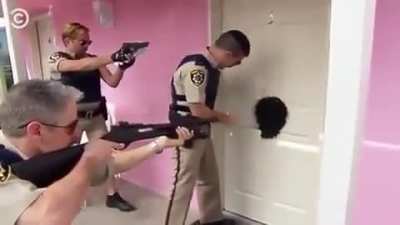 "break the door&rdquo;