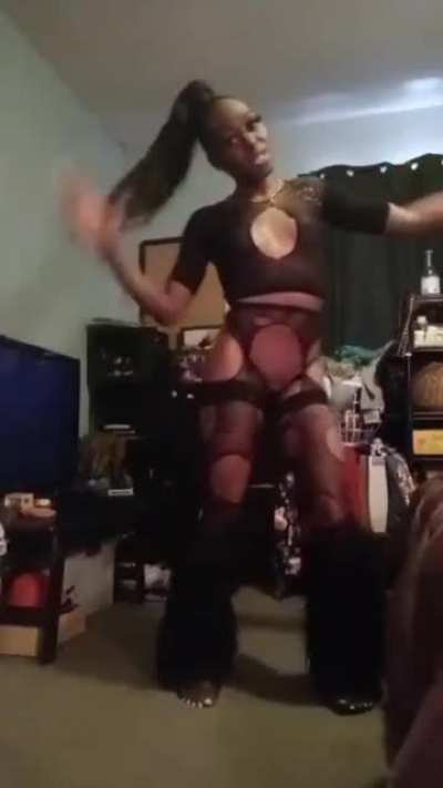 TsMikki Monroe. Hmu got more of her