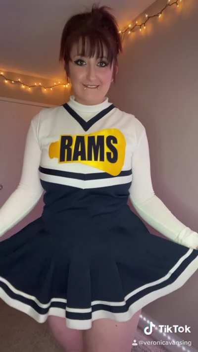My middle school cheerleading uniform! I can&rsquo;t believe it still fits 🙈🖤