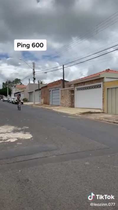 Meu Ping: &infin;