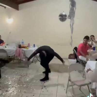 Dance like you just don&rsquo;t care