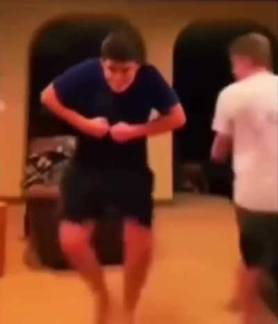 Guys, I found the quirked up white boy busting it down