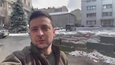 It snowed in Kyiv. "What a war, such a spring." We will win 🙏🇺🇦 #ukraine #StandWithUkraine
