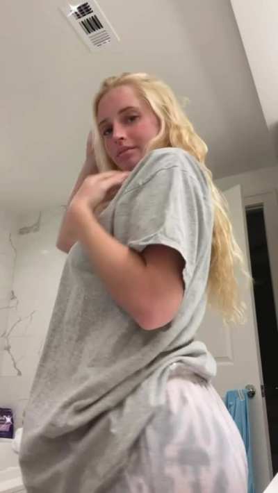Surprise! It&rsquo;s a pair of extra bouncy fuckdoll tits