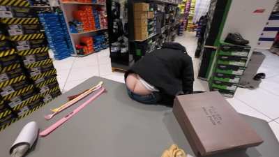 Pure caos in public