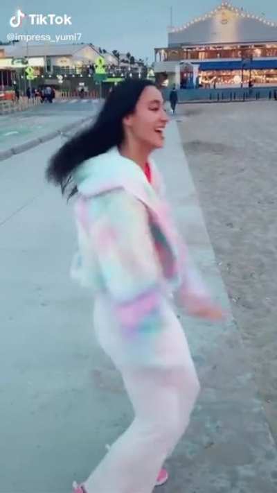 Floppin around