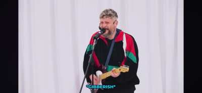 What song is this guys? What is the original song? Help me out please. Thank you