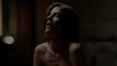 Rafaela Mandelli great tits in HBO Brazil series O Neg&oacute;cio S01E02 (2013)