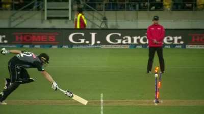 Amazing relay run-out from Virat Kohli against New Zealand