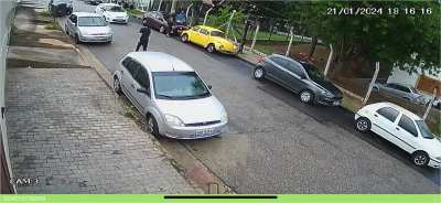 Let&rsquo;s avoid the sidewalk and reach for that car (me) to try to cause a scene.