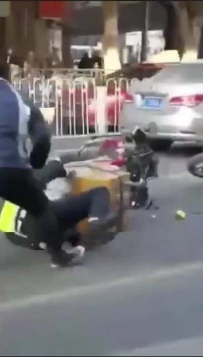 Helmet master