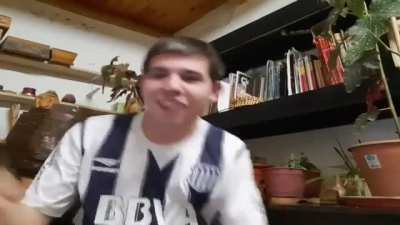 arriba la mano a qui&eacute;n le pega a la mujer