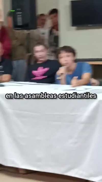 Debate en la universidad