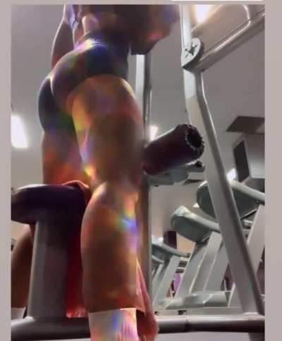 Jiggle crazy