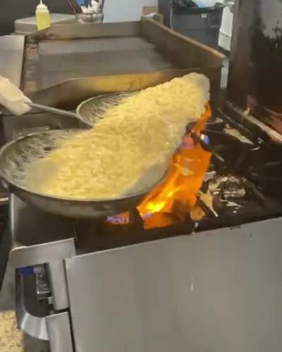 Double saut&eacute;ing macaroni and cheese