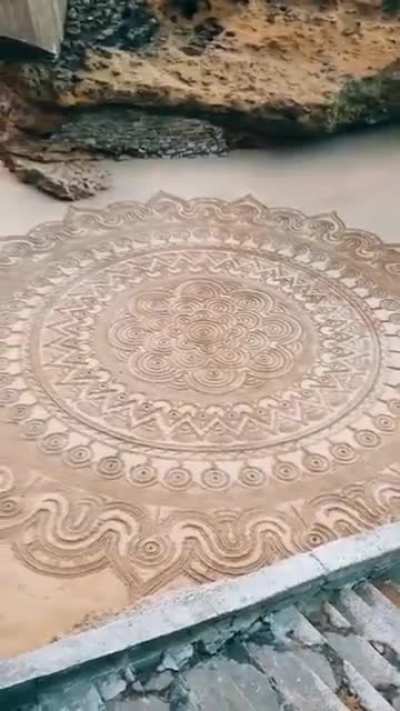 This man took so many hours to finish his sand art