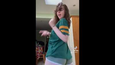 Laura&rsquo;s ass shaking slowed