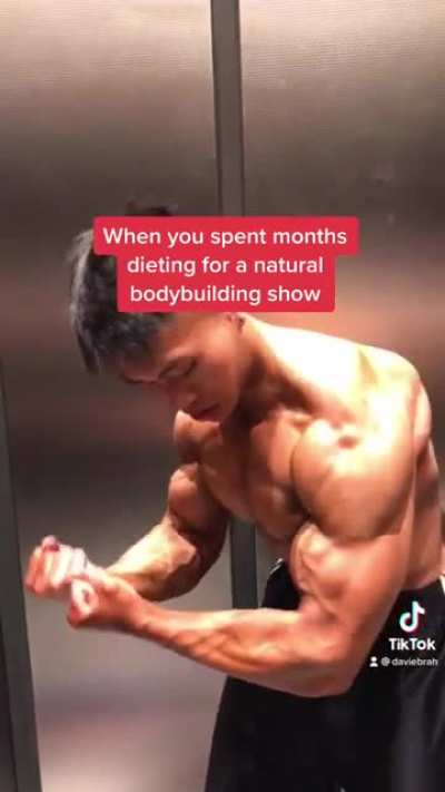 men&rsquo;s physique competition