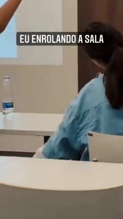 Eu trolando &aacute; sala de aula.