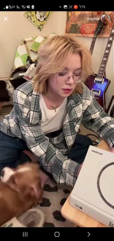 Sophie tiktok live