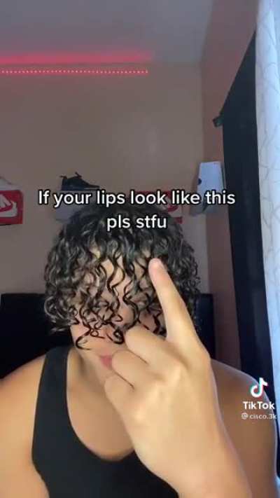 why is he talking about appearance when his hair looks like that