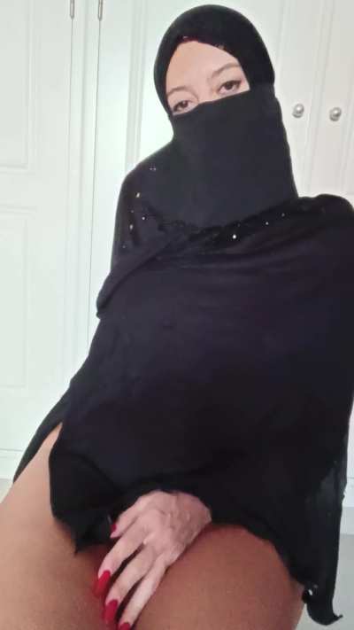 I wonder how many of you can still lust over me while I'm fully covered