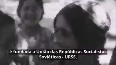 Viva a revolu&ccedil;&atilde;o de Outubro!