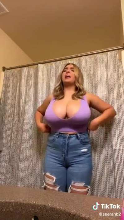tiktok and Instagram is serrahb2