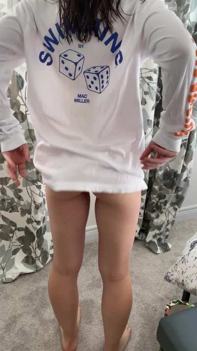 First video of my body :) hope you like it!! rip mac miller😇