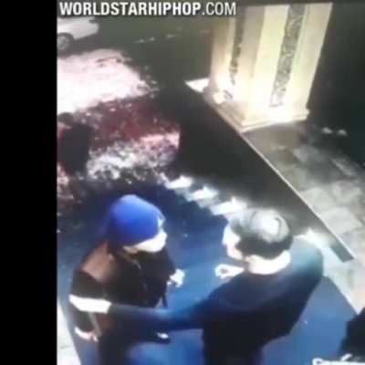 Don&rsquo;t pull a knife on a bouncer.
