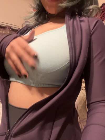 do you eat from the front or the back usually?