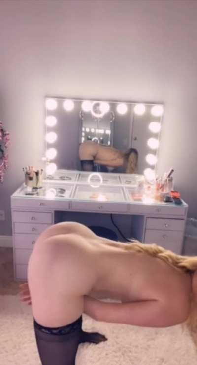 HER FREE CONTENT DOWNLOAD 😈 LINK IN COMMENTS