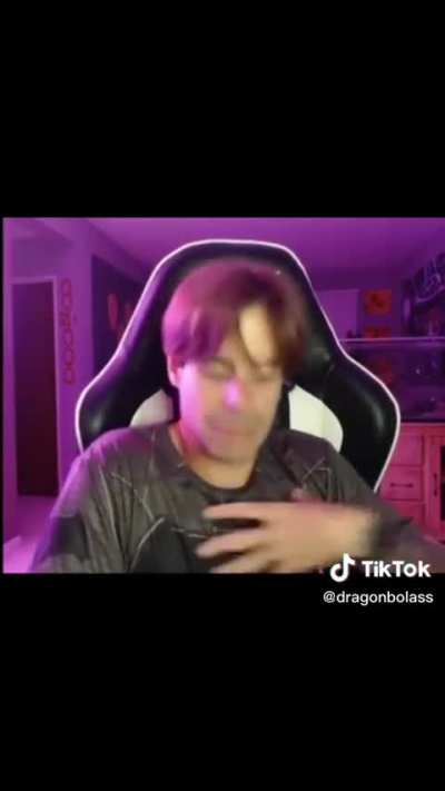 🗿