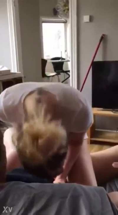 She cums so hard!