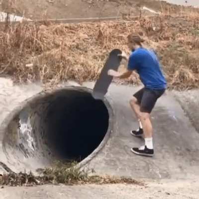 Insane skateboard loop