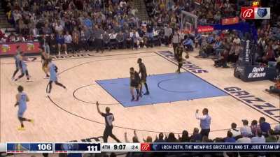[Highlight] Dillon Brooks hits his 4th straight three and mean mugs his way back on defense