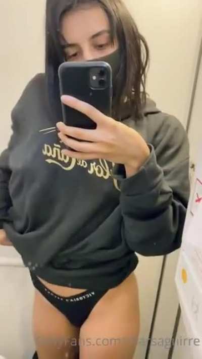 Caliente en el avión 🥵