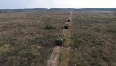 "День русских ракетных войск и русской артиллерии. 19 ноября 1942 с мощной артподготовки Красной Армии началось контрнаступление в ходе Сталинградской битвы. Поздравляем всех причастных! Заряжай!"