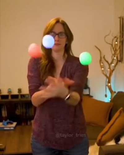 Follow the red ball