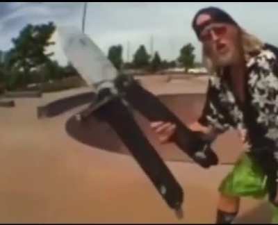Skateboard gangster