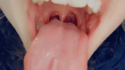 Look at that eager mouth 😉