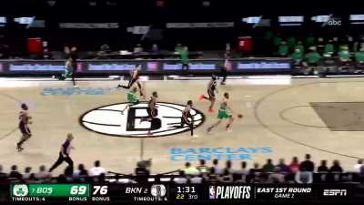 [Highlight] Jabari Parker steals it from KD and gets rewarded with the transition slam